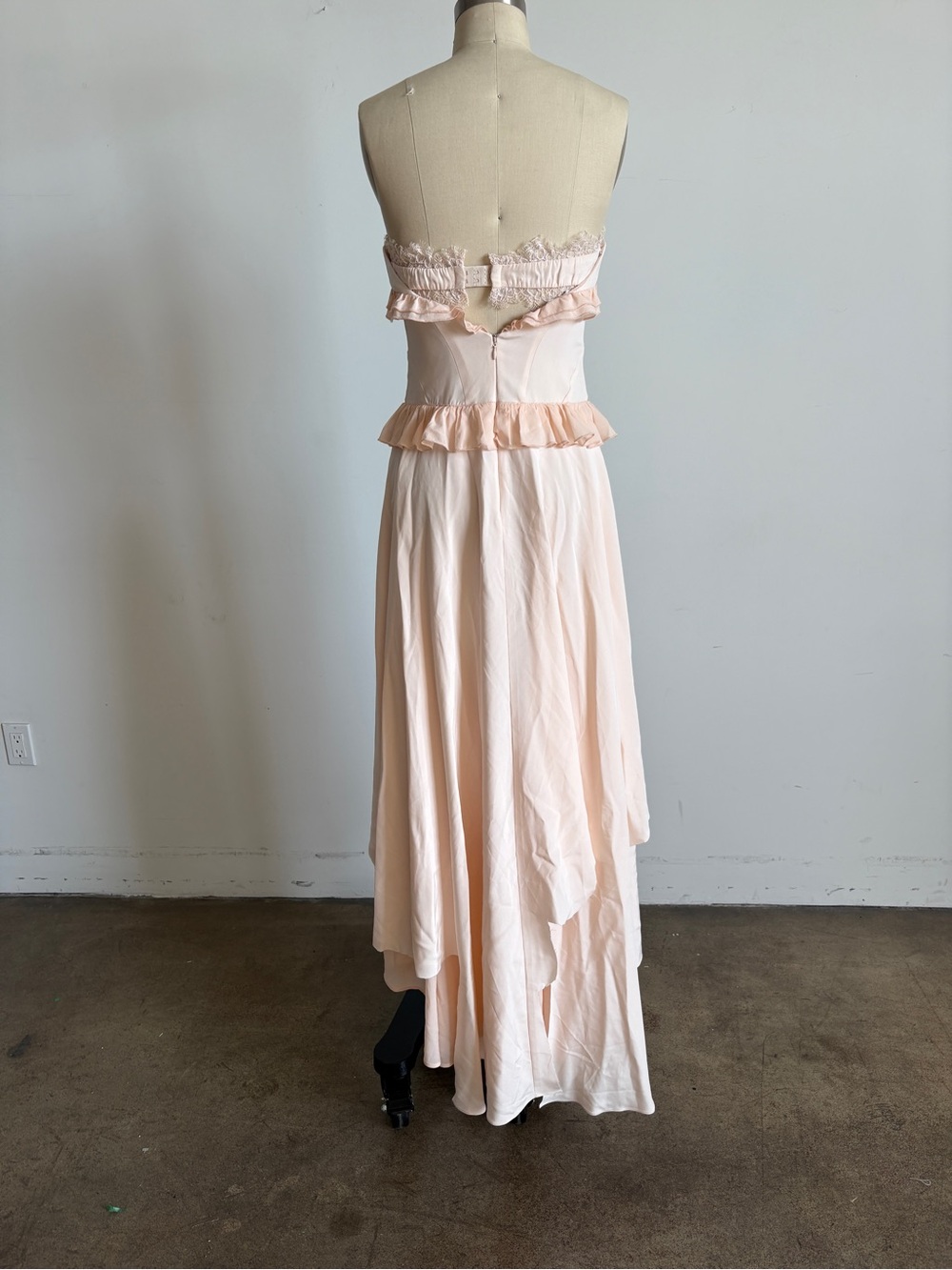 New For Love And Lemons “Harmony” High-Low Ruffle Dress Sz Small - Picture 6 of 16